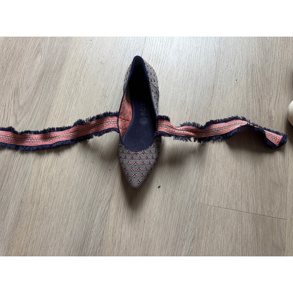 Rothys Coral Dot Store Exclusive 2019 Mary Jane - Picture 8 of 8